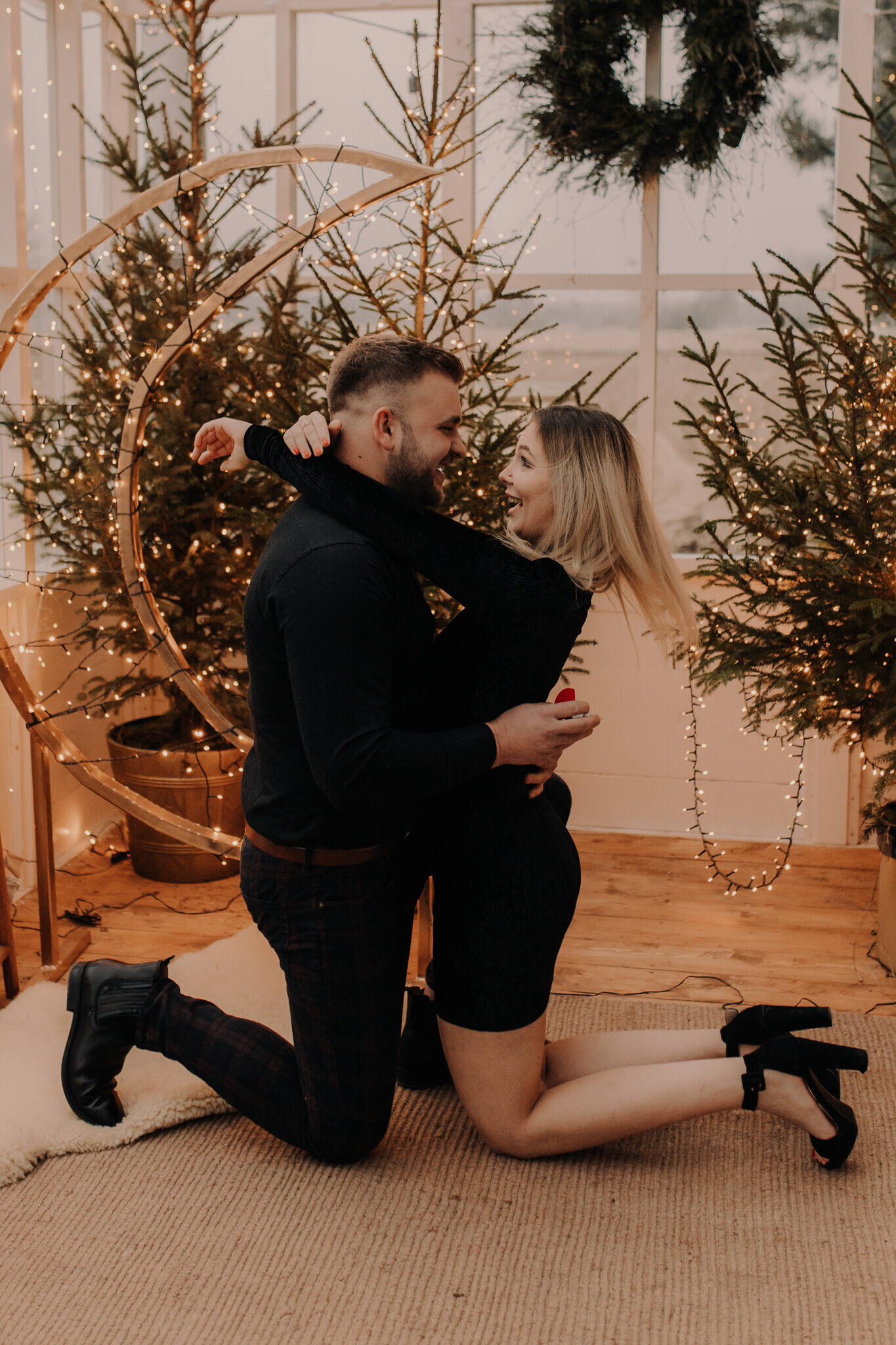 swiateczna-sesja-szklarnia-sieradz.jpg Świąteczna sesja w szklanym studio Sieradz – ciepła i klimatyczna atmosfera