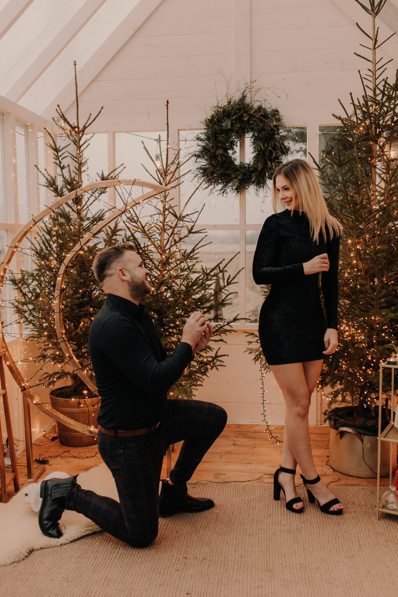 swiateczna-sesja-szklarnia-sieradz.jpg Świąteczna sesja w szklanym studio Sieradz – ciepła i klimatyczna atmosfera