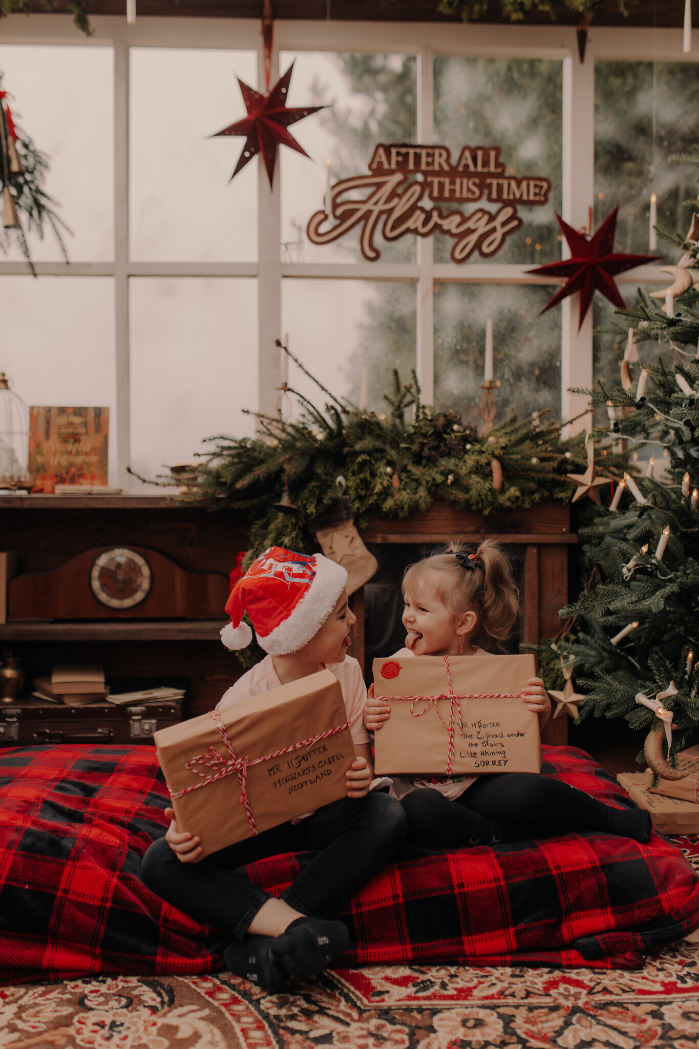 swiateczna-sesja-szklarnia-zdunska-wola.jpg Świąteczna sesja w szklanym studio Chojne – ciepła i klimatyczna atmosfera