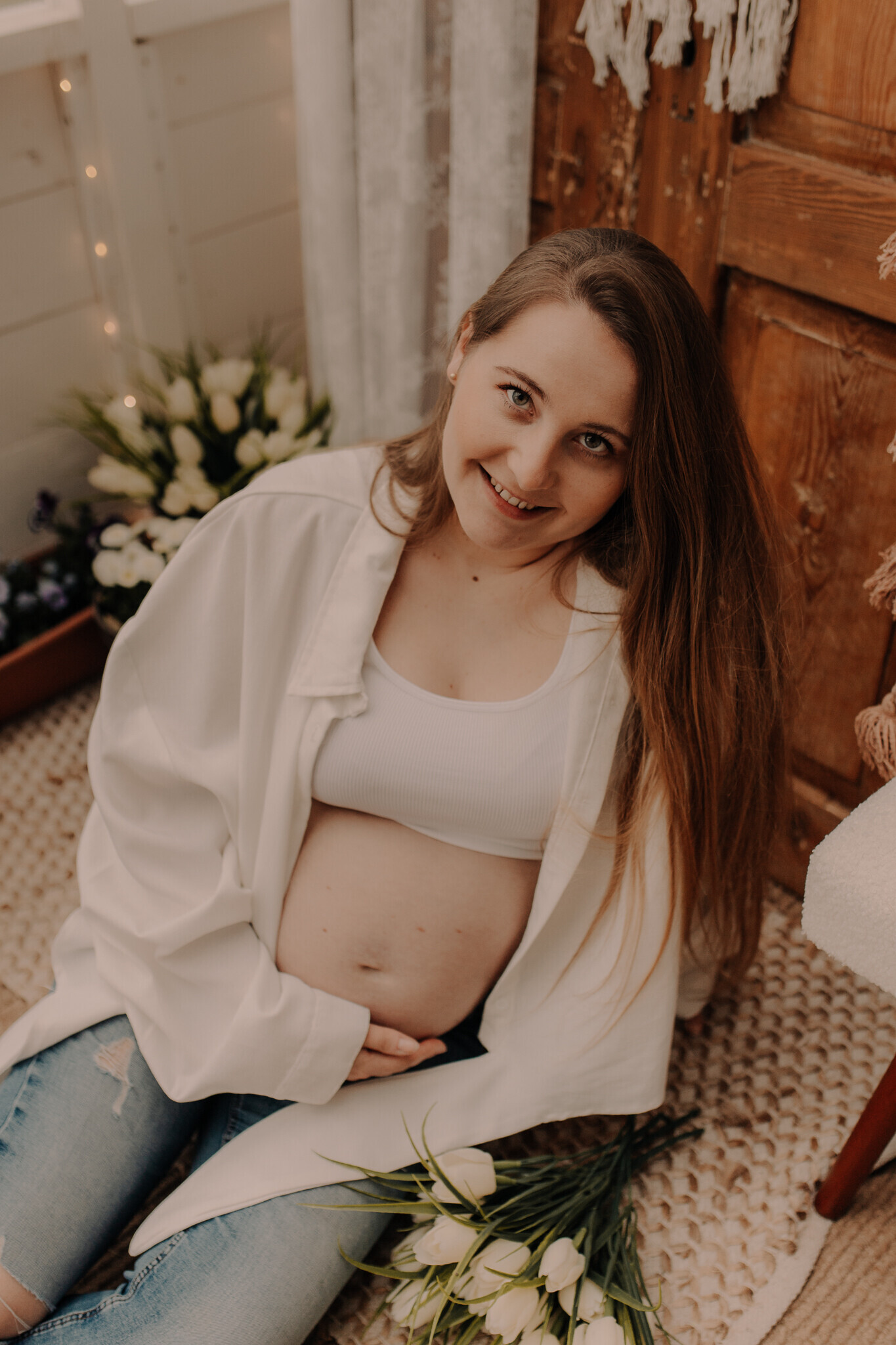 ciazowa-sesja-szklane-studio-burzenin.jpg Sesja ciążowa Burzenin – naturalne kadry w szklarni