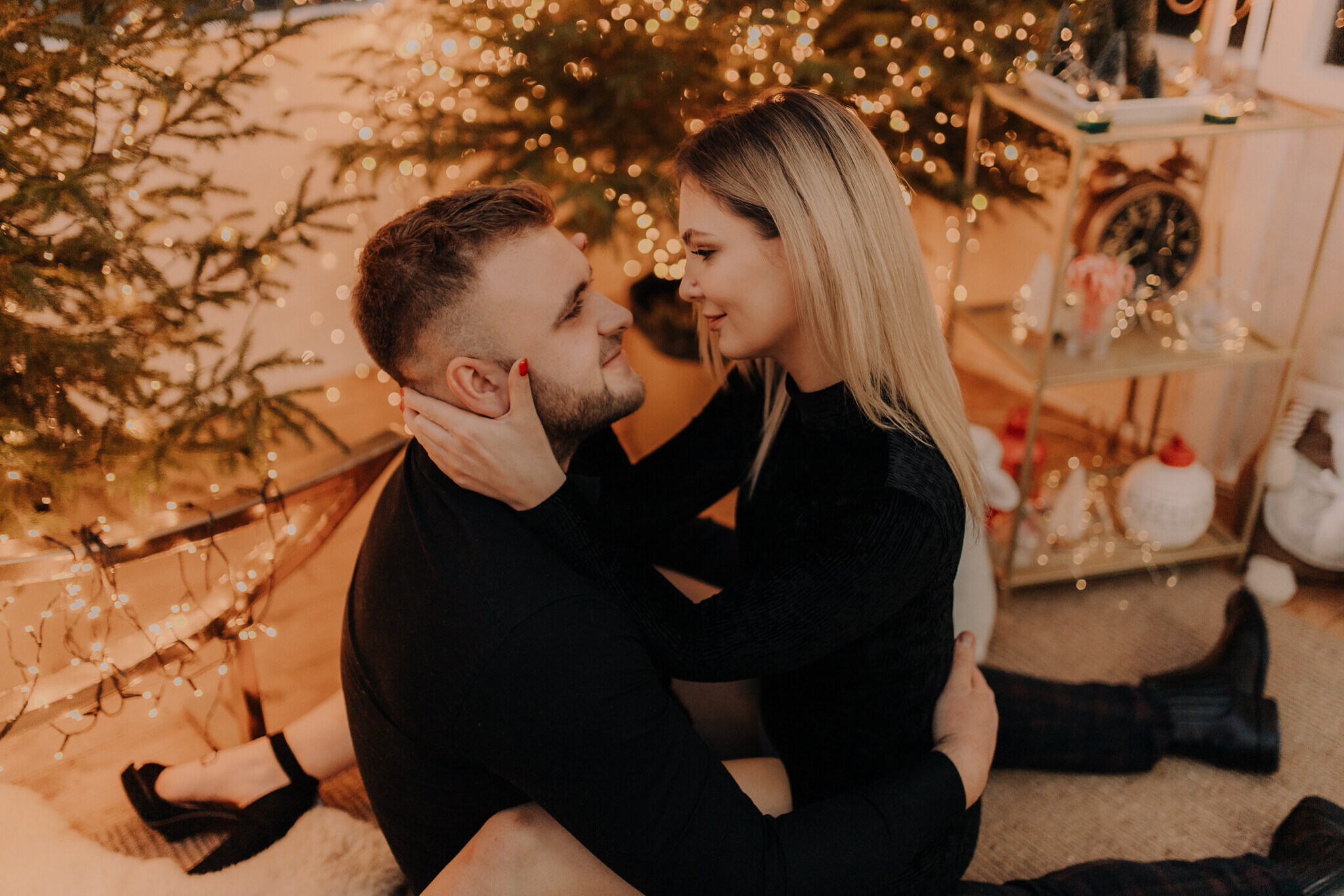 swiateczna-sesja-szklarnia-sieradz.jpg Świąteczna sesja w szklanym studio Sieradz – ciepła i klimatyczna atmosfera